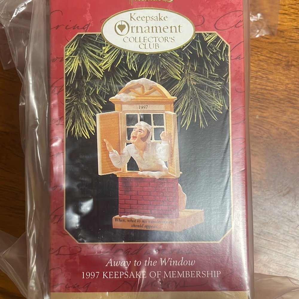 1997 Hallmark Away to the Window *Club Ornament Christmas